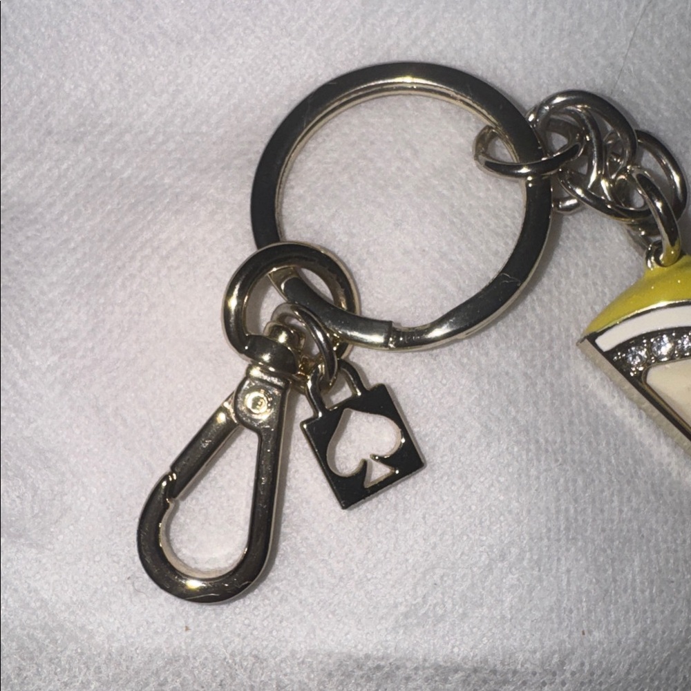 NWOT, Kate Spade vintage gold/ lemon slice key/bag charm. - Picture 3 of 7